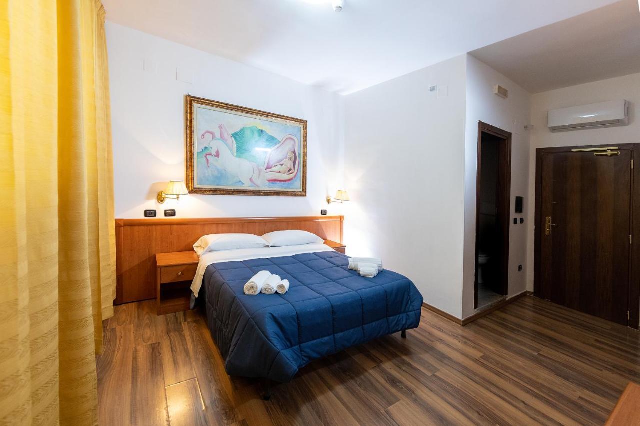 Hotel Pompeii Ruins Торе Анунциата Екстериор снимка